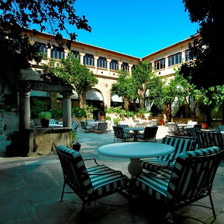 Hotel De