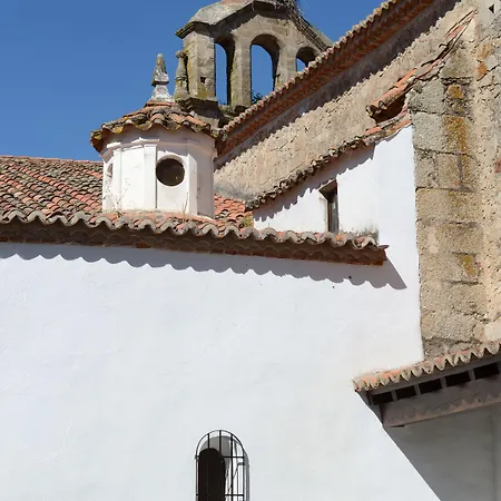 De 4* Trujillo
